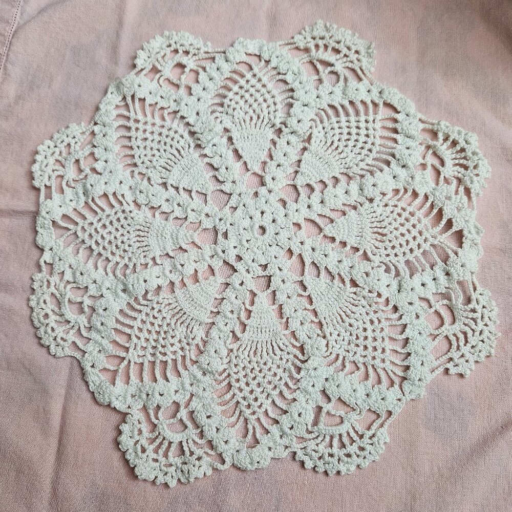 Vintage Handmade Doile